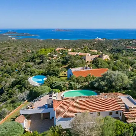 Villa Ilaria 8, Emma Olbia